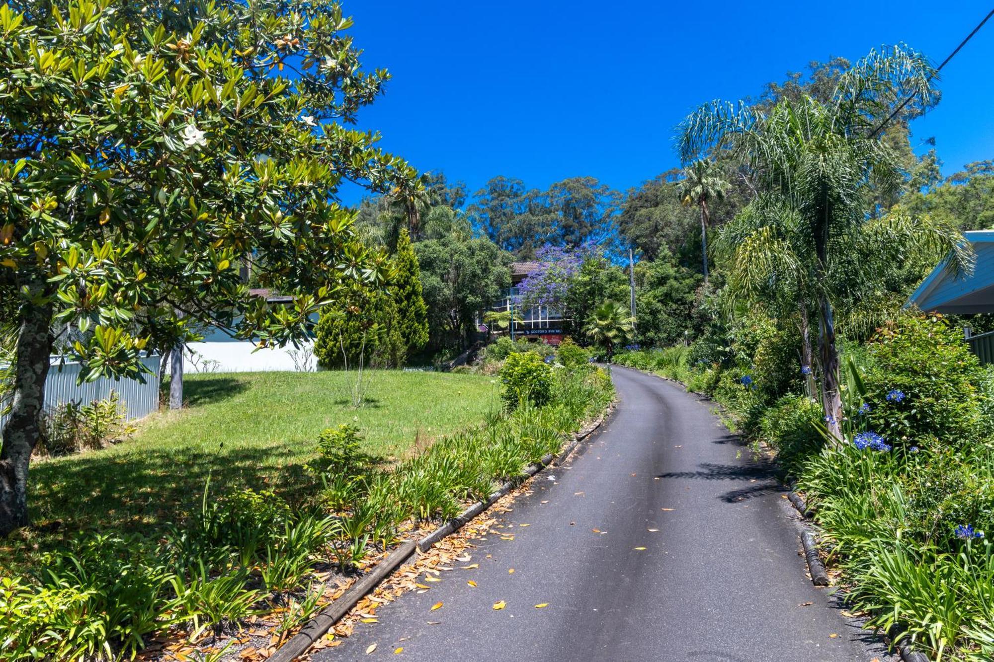 Gosford Inn Motel エクステリア 写真
